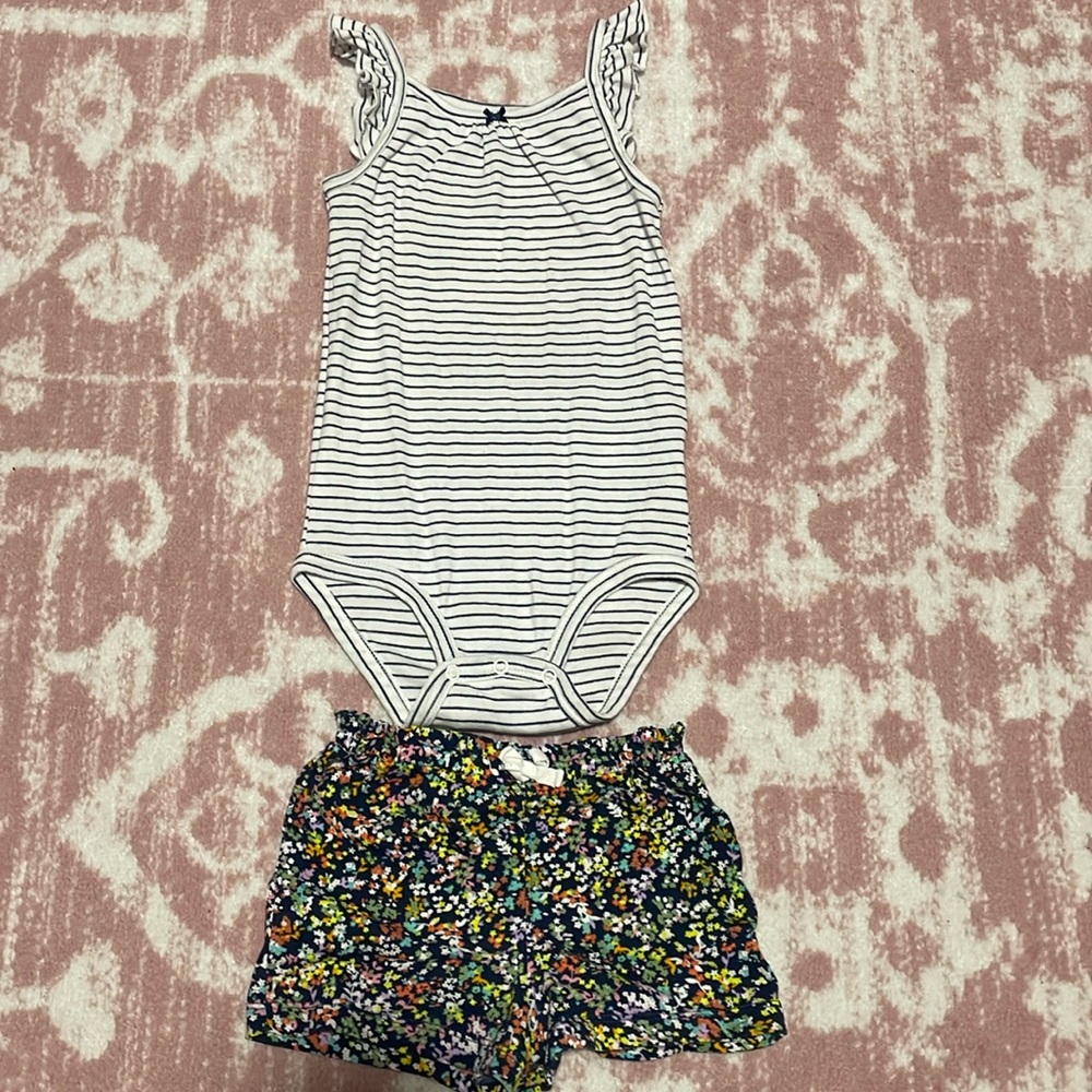 🧡 3 For $12 Bundle Sale 🧡 Carters Matching set,